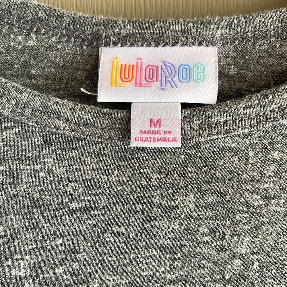 Lularoe Randy Top size Medium - Picture 3 of 4